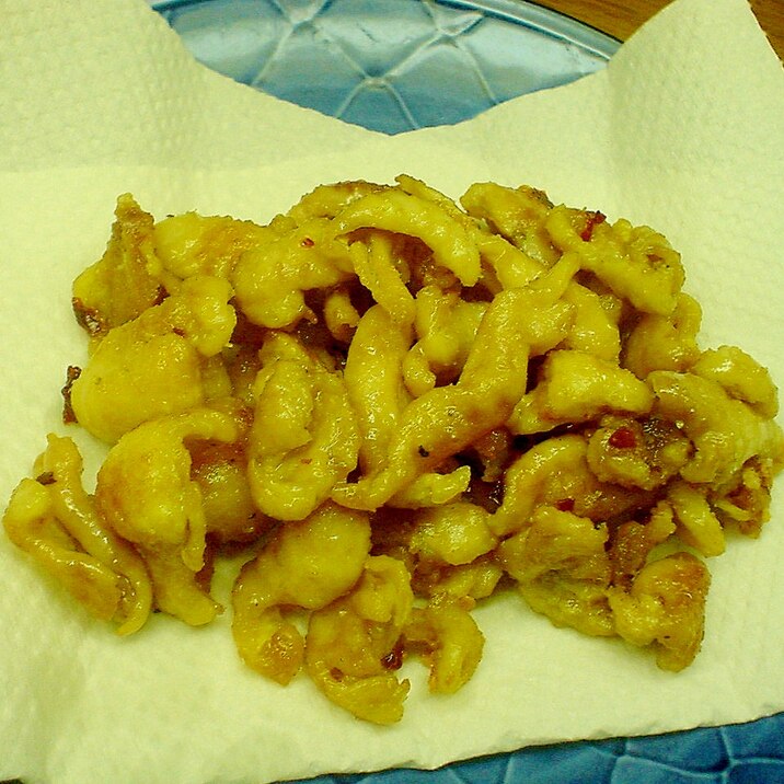 減脂 鶏皮のピリ辛揚げ